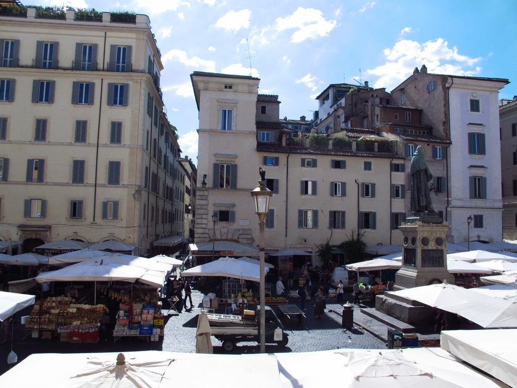 Apartmán Campo De' Fiori Řím Pokoj fotografie