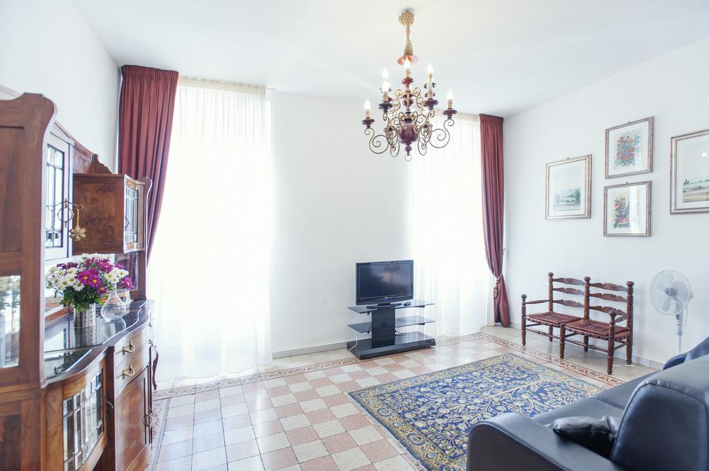 Apartmán Campo De' Fiori Řím Pokoj fotografie